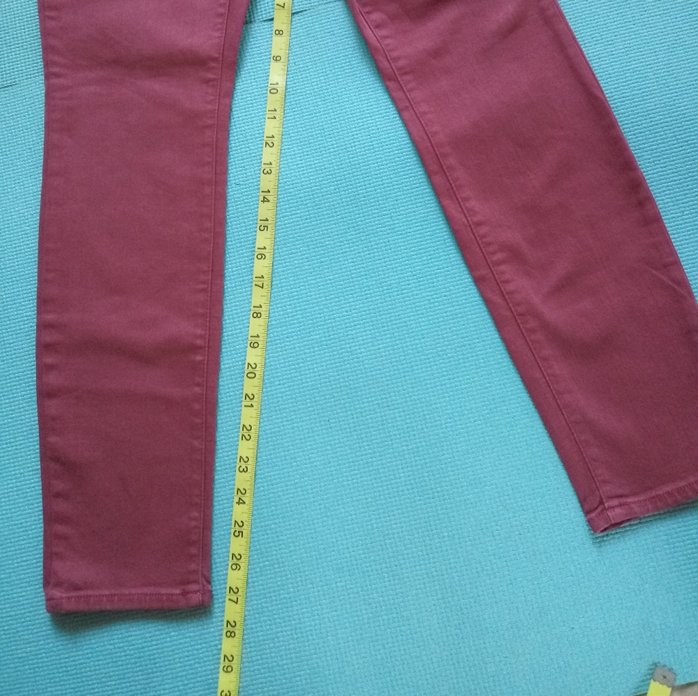 NWT Universal Thread High Rise Skinny Jeans - 2 - Picture 3 of 10